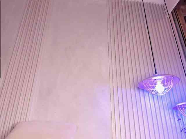 MissMahalaa webcam