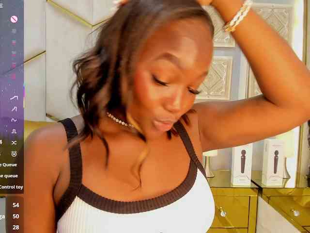 MissMahalaa webcam