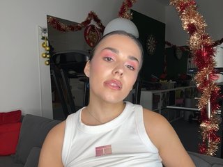 milan-pornstar Porn Show