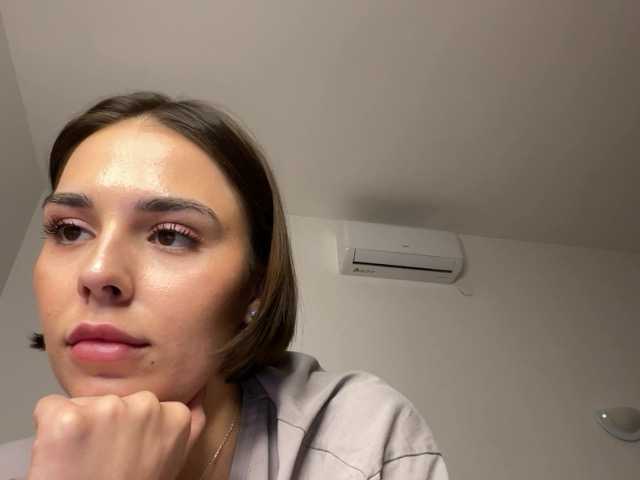 milan-pornstar's BongaCams show and profile