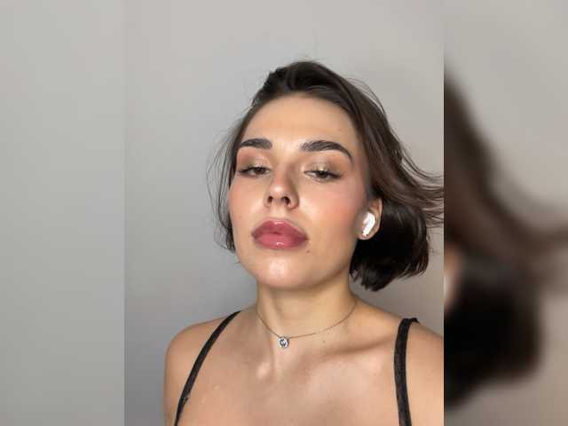 milan-pornstar's BongaCams show and profile