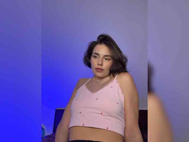 Milana_22 webcam