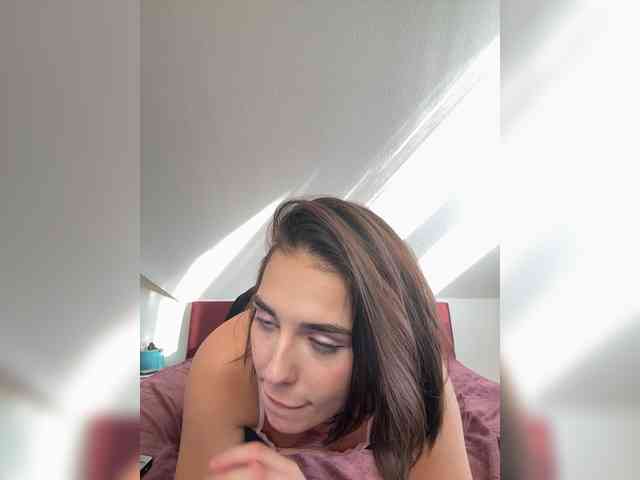Milana_22 webcam