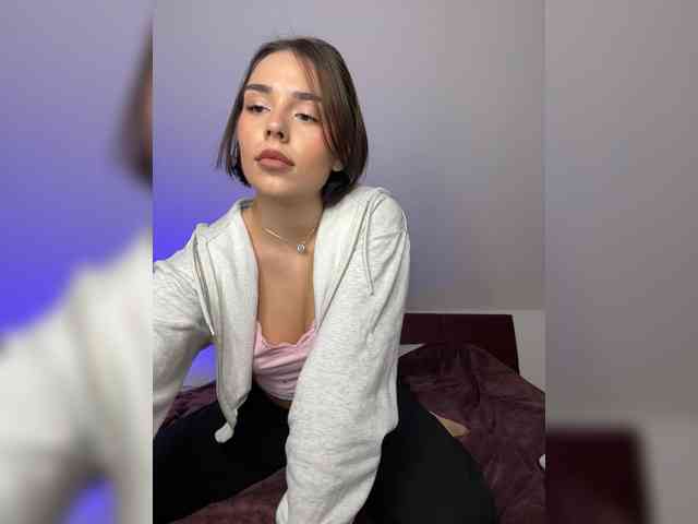 Milana_22 webcam
