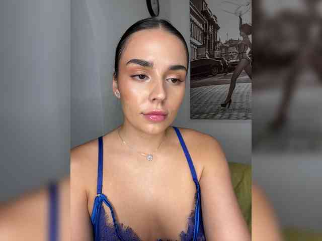 milan-pornstar webcam