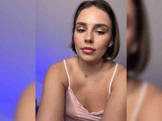 Milana_22 webcam