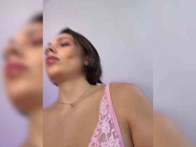 Milana_22 webcam