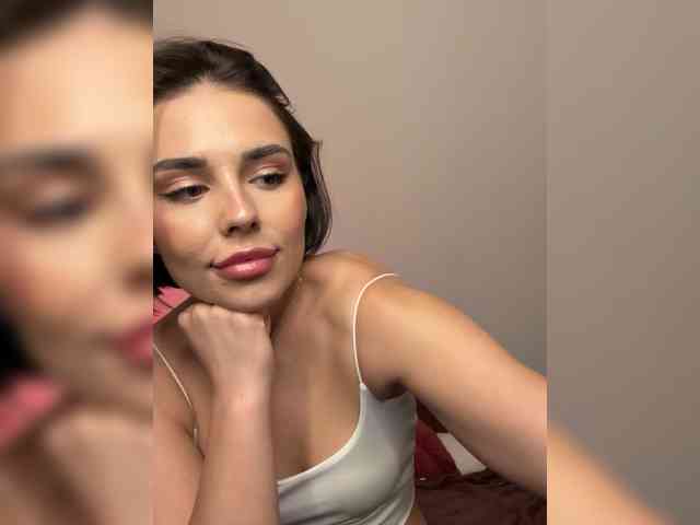 Milana_22 webcam