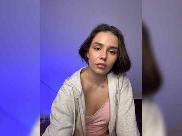 Milana_22 webcam