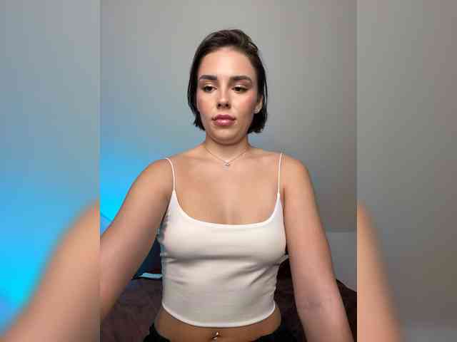 Milana_22 webcam