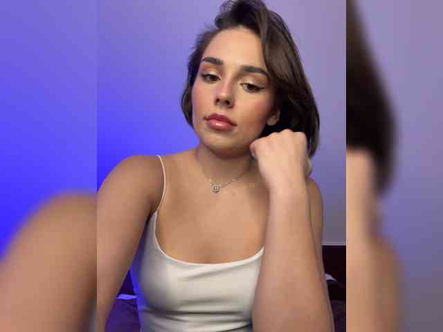 Milana_22 webcam