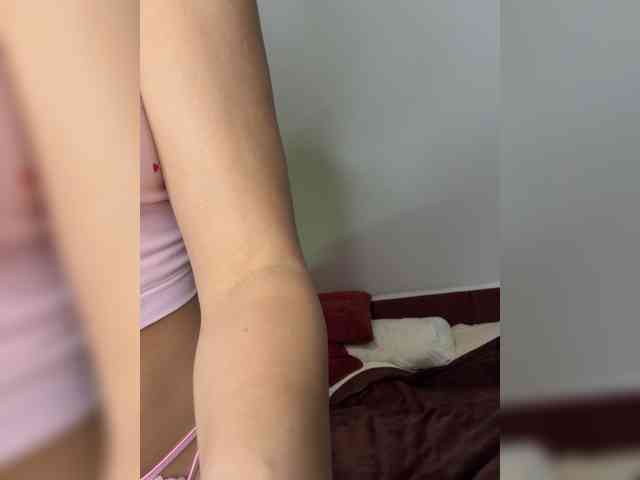 Milana_22 webcam