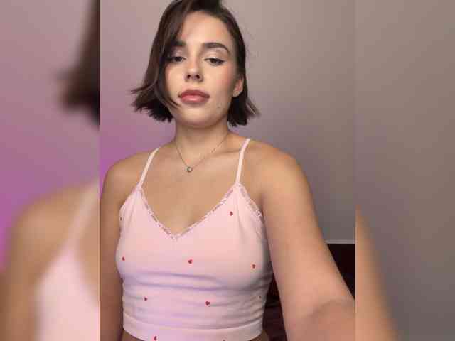 Milana_22 webcam