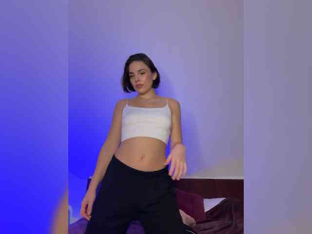 Milana_22 webcam