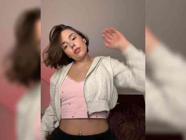 Milana_22 webcam