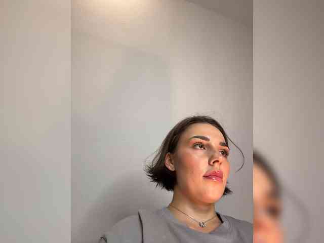 Milana_22 webcam