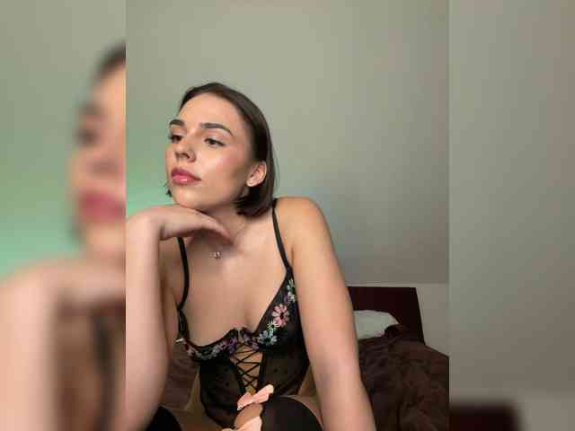 Milana_22 webcam