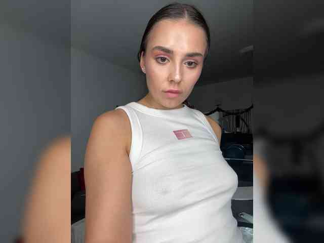 milan-pornstar webcam