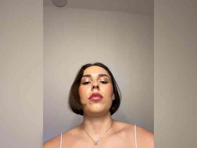 Milana_22 webcam