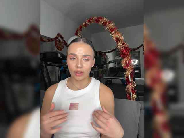 milan-pornstar webcam