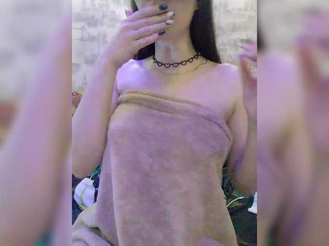 RexxaRose from BongaCams