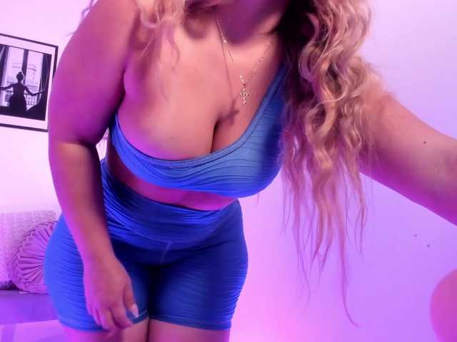 sofihill's BongaCams show and profile