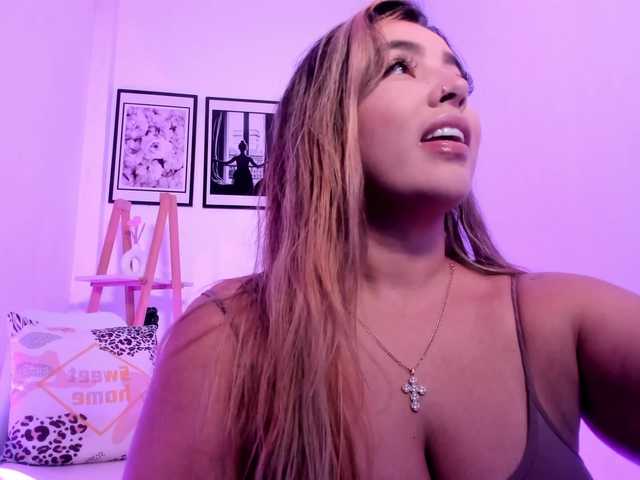 sofihill's BongaCams show and profile
