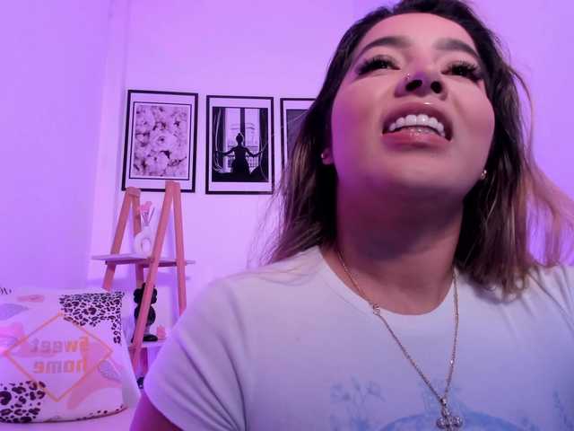 sofihill's BongaCams show and profile