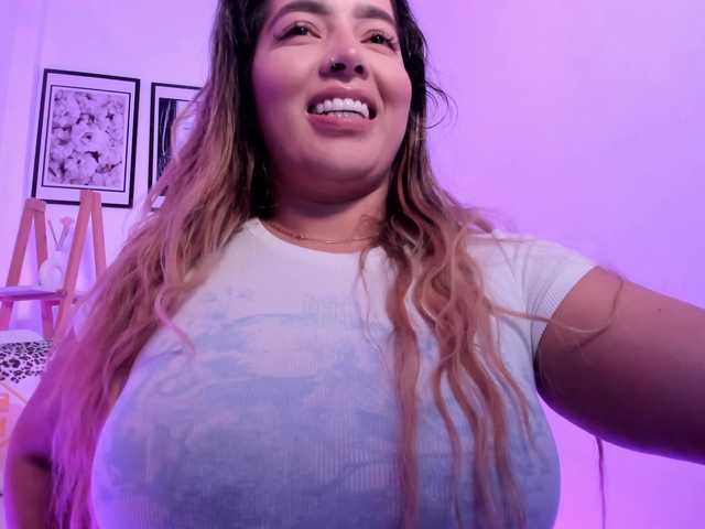 sofihill's BongaCams show and profile