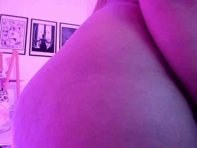 sofihill Live Webcam on BongaCams