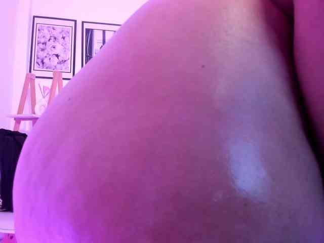 sofihill Live Webcam on BongaCams