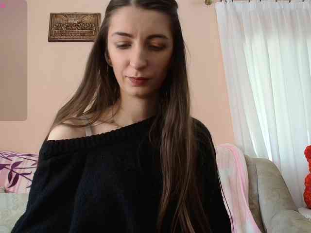 ella-myst webcam