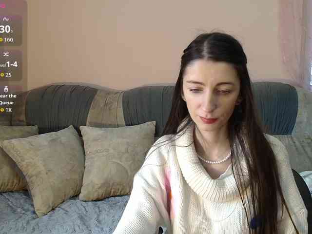 ella-myst webcam