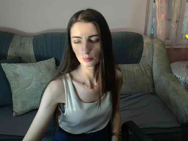 ella-myst webcam