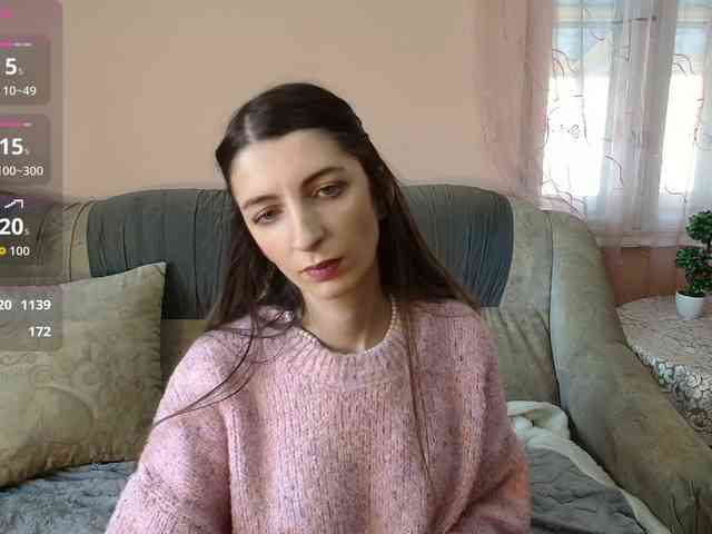 ella-myst webcam