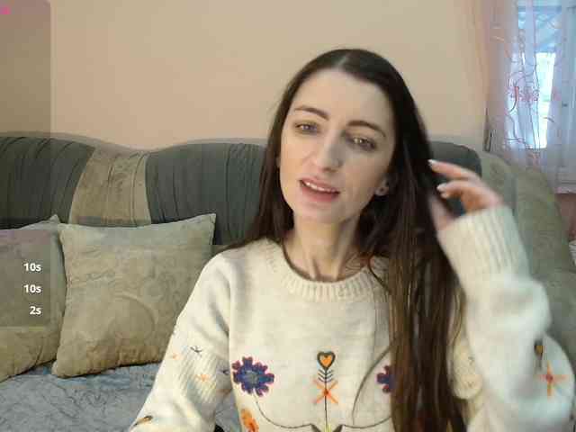 ella-myst webcam