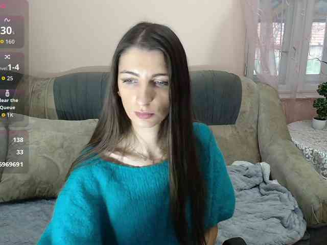 ella-myst webcam