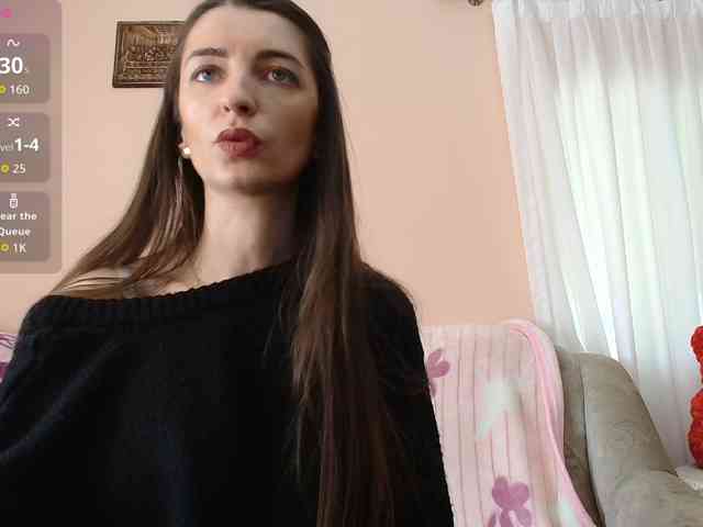 ella-myst webcam