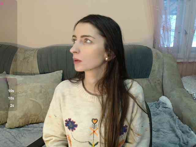 ella-myst webcam