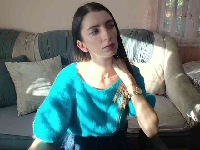 ella-myst webcam