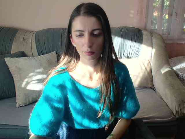 ella-myst webcam