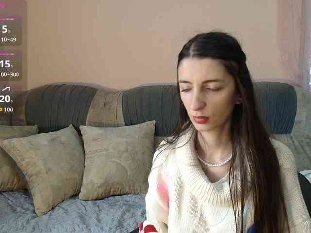 ella-myst webcam