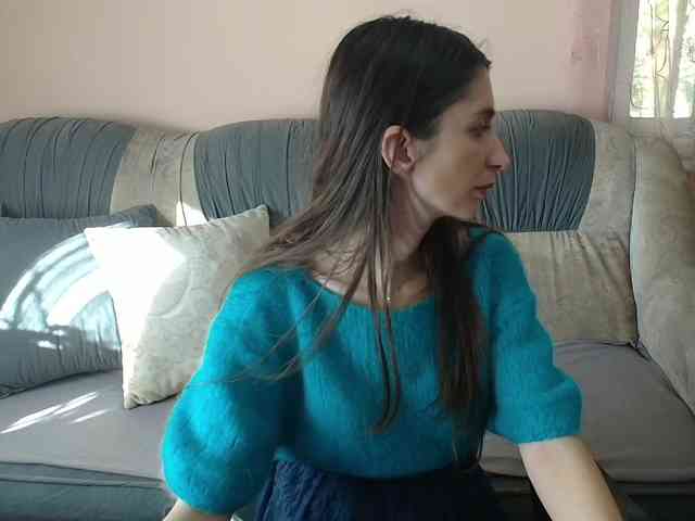 ella-myst webcam