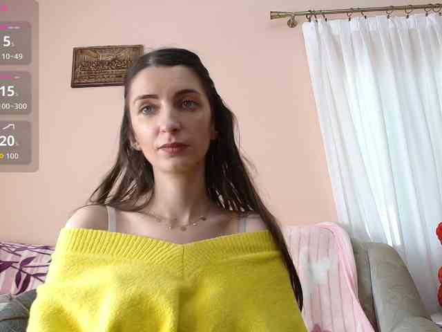 ella-myst webcam