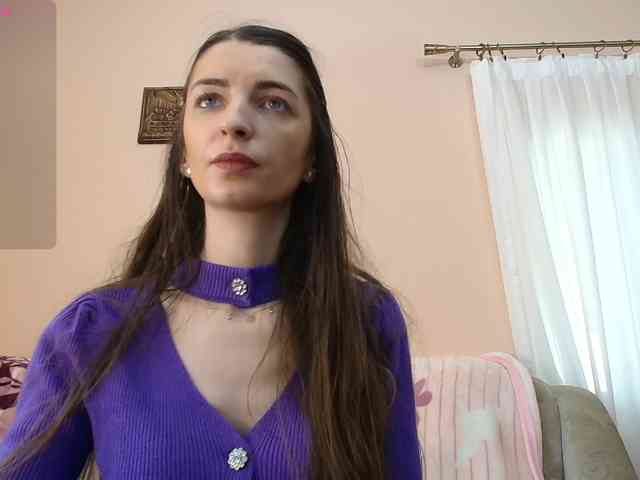 ella-myst webcam