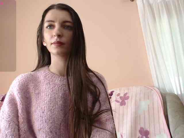 ella-myst webcam
