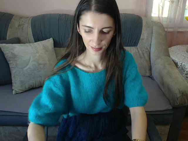 ella-myst webcam