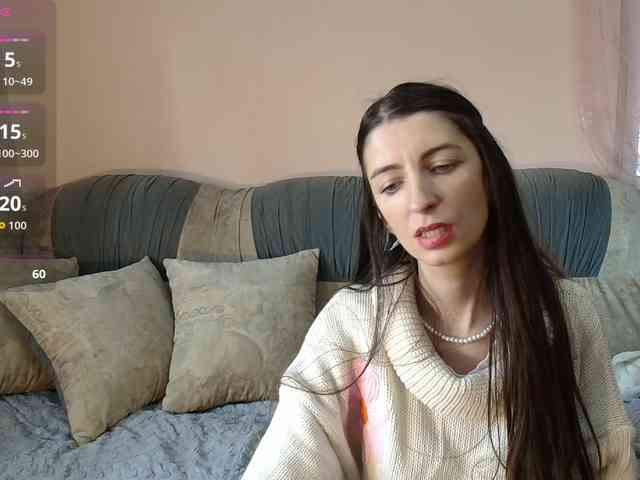 ella-myst webcam