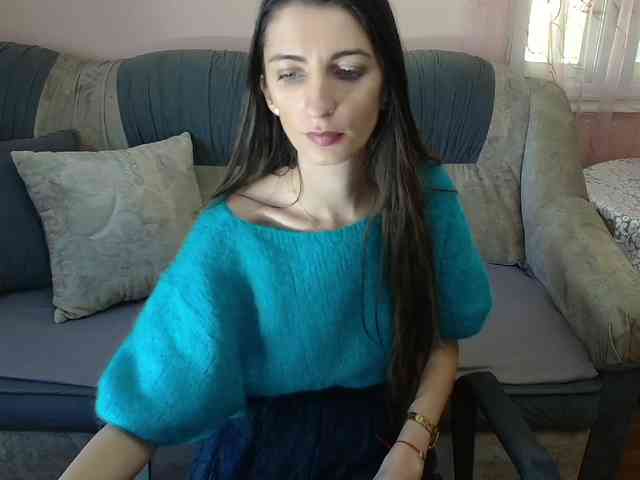ella-myst webcam