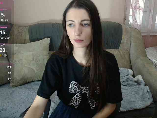 ella-myst webcam